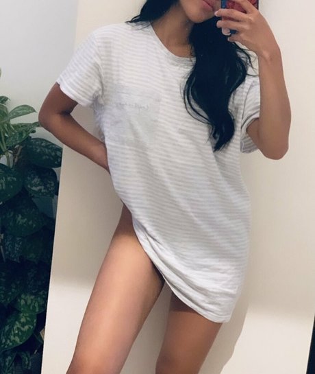 mom fuck onlyfans xxx photo