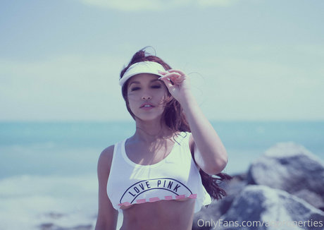 trans asian onlyfans exclusive pics