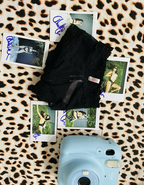 Abella Anderson high quality pornstar pictures