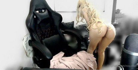 beach milf onlyfans hot nude pics