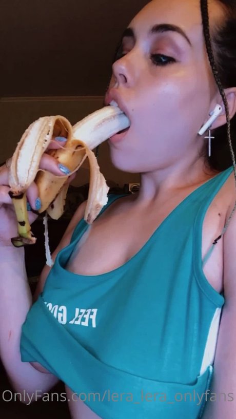 waitress onlyfans hd images