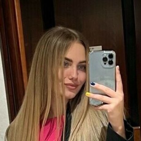 blonde wife onlyfans art naked galleries