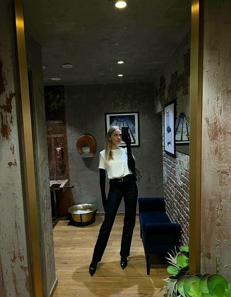 eva e nudes star images