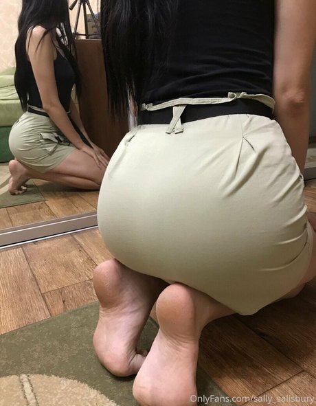 Sally Salisbury star beautiful pics