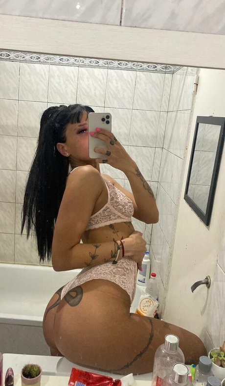 squat onlyfans hot nude galleries