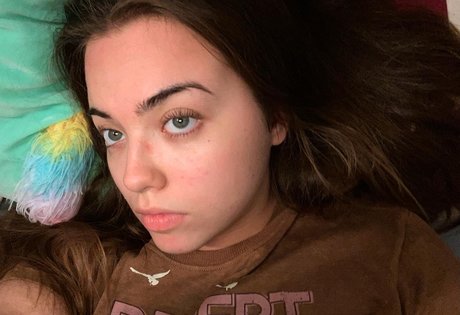 babyv1902 nudes model picture