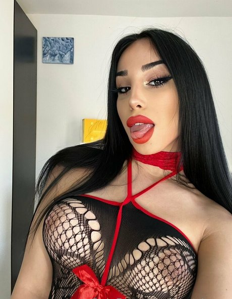 beatrixxnx nude model pic