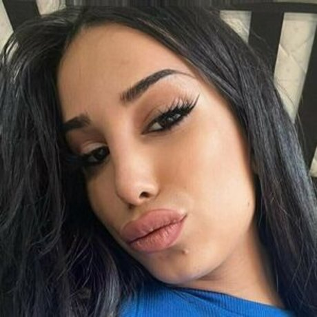 beatrixxnx model high quality image