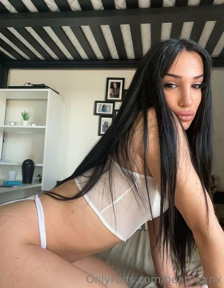 beatrixxnx pornstar exclusive gallery