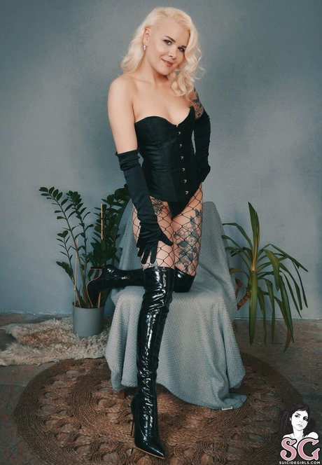 xxx asian onlyfans hot naked pictures