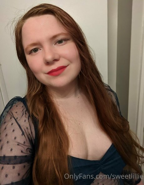 sweetlillie star erotic images