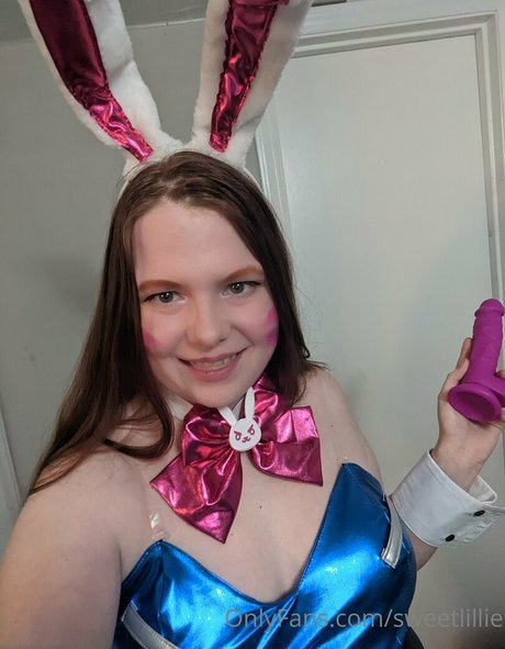 sweetlillie pornographic actress images