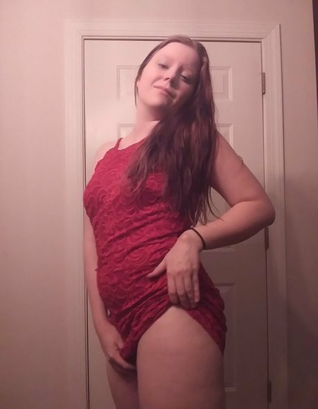 sweetlillie naked star image