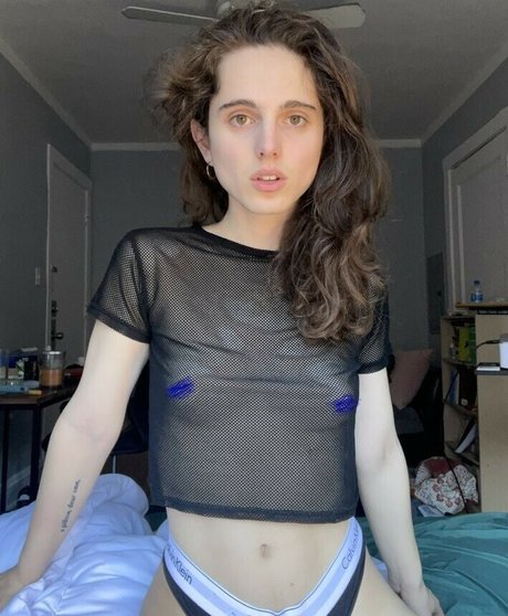 Helmet Girl porn actress pics