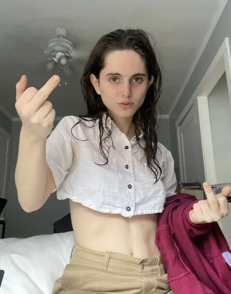 Helmet Girl pornstar top pictures