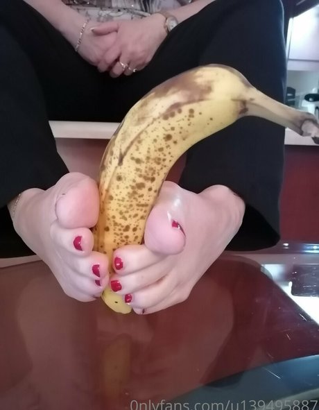 footjob onlyfans naked gallery