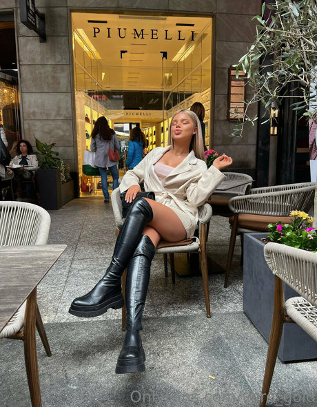 vero gold star sex archive