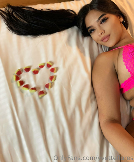 yvetteflores best pornstar pic
