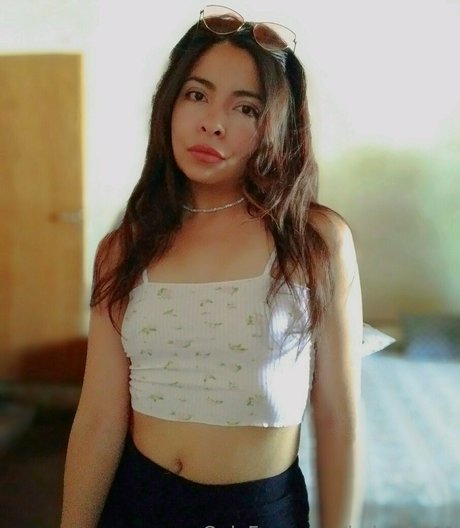 famous onlyfans pornographic pictures