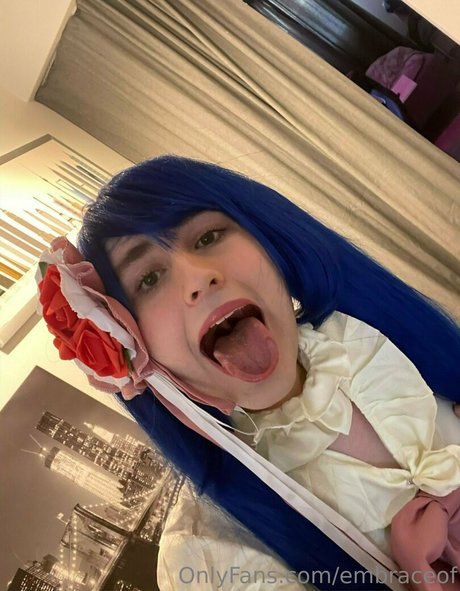 embraceof sex star pictures