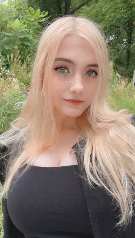 Yakirisu best pornstar pic