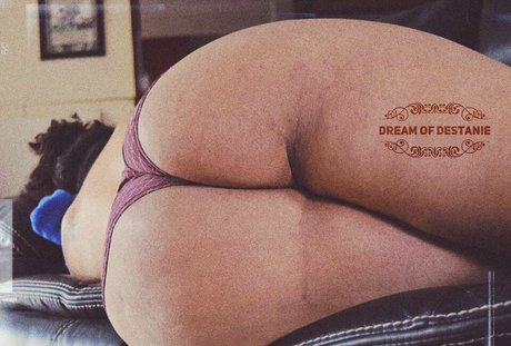 DreamofDestanie star nude photo
