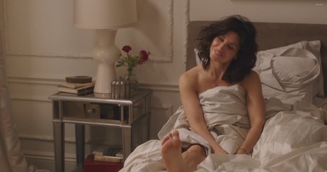 Gina Gershon star sexy picture