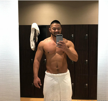 blonde trans onlyfans beautiful nude pic