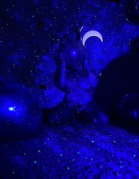 Sadhoetarius high quality actress pictures