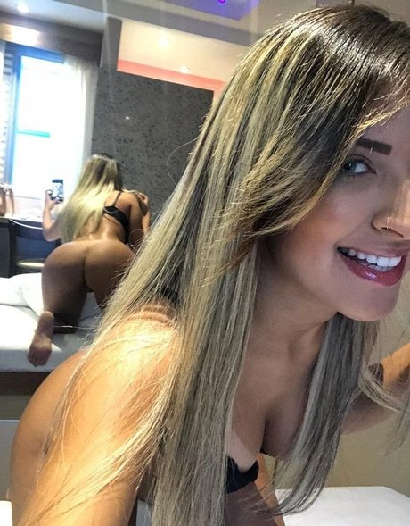 Jacqueline Mercedes model sexy pictures