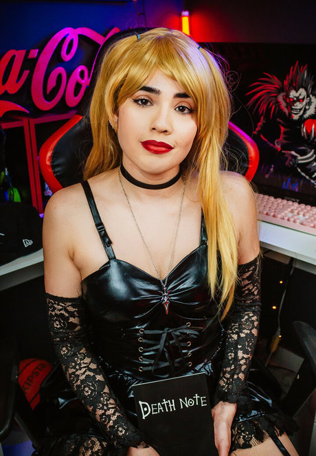 anelittlecat erotic model pic