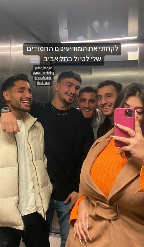 Yuval beautiful model pic