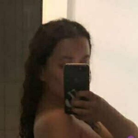 esmjone pretty actress pics