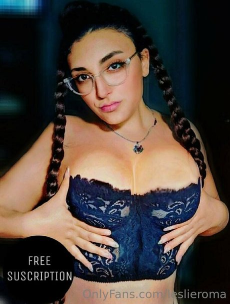 leslieroma pornographic actress picture