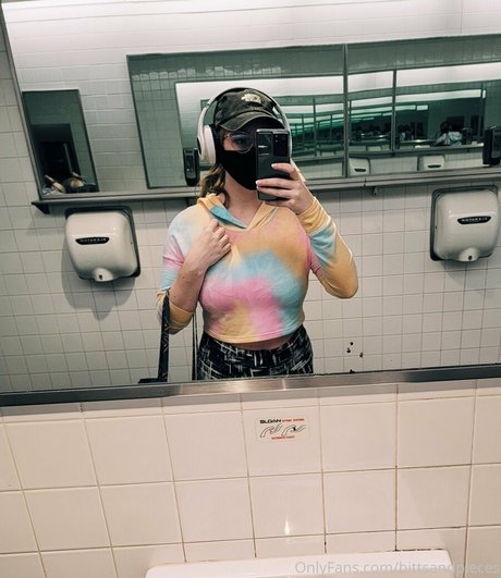 bittsandpieces nudes star gallery