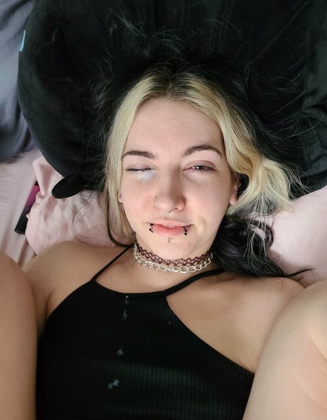 meaghanisdead star photo