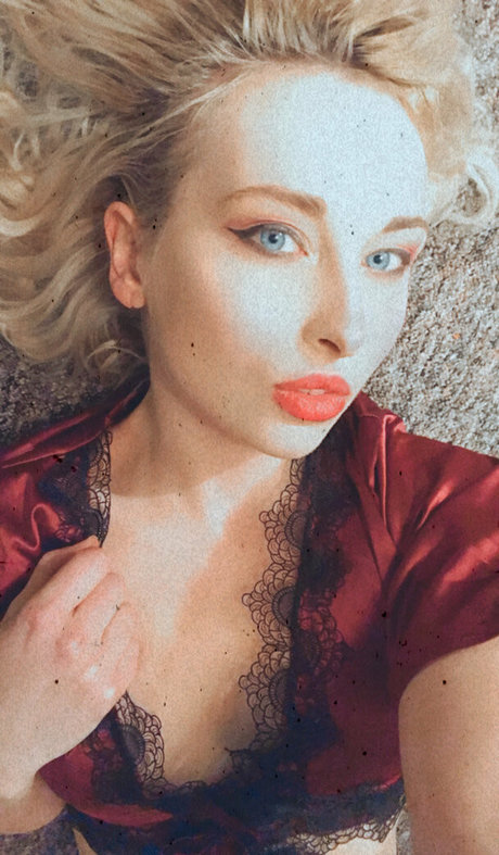 poeticminx pornstar beautiful pics