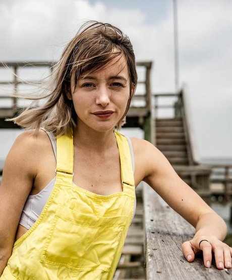 Billie Webb star exclusive images