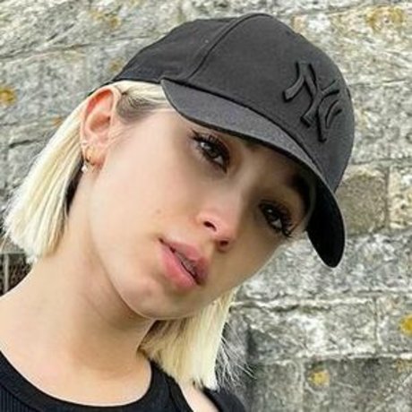 Rebeca Stones pornstar nudes picture