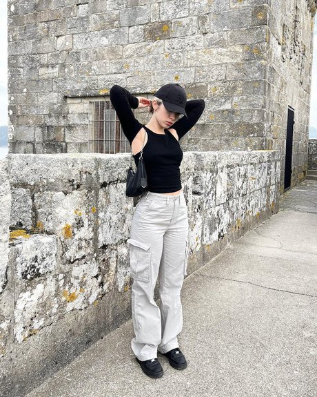 Rebeca Stones nice star photos