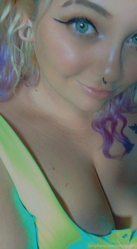 bxbygxrl21 exclusive model pics