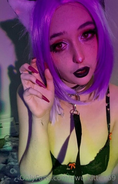 uwu kitten69 erotic actress pictures
