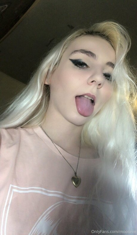 mooseve top pornstar photos