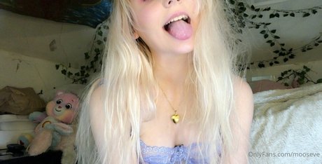 mooseve pretty star image