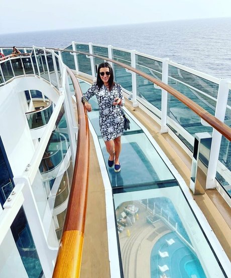 yourteacher01 naked model pictures