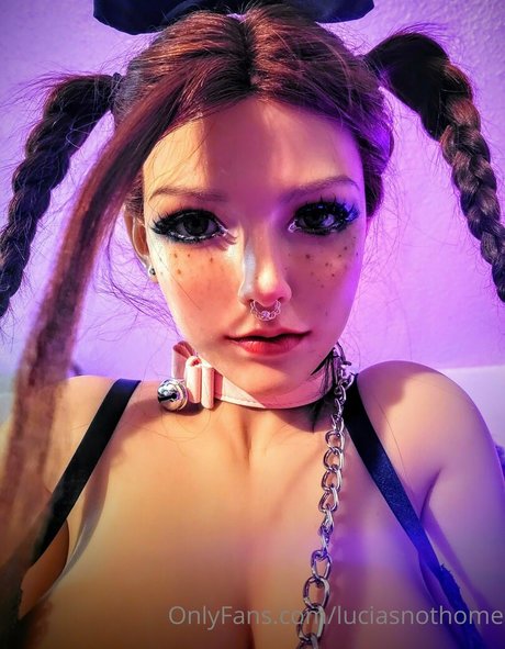 luciasnothome model nudes images
