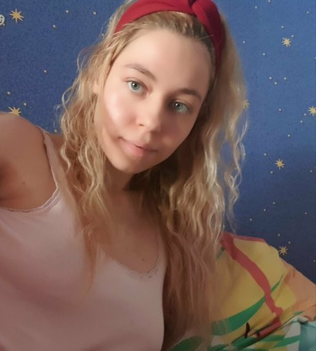 wonderfulangel erotic star photo