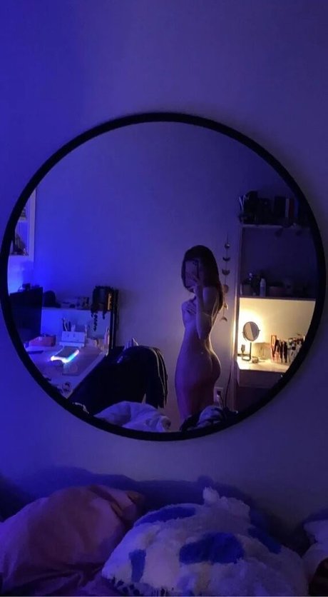 angellvrr adult star pic