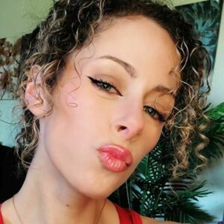 busty solo onlyfans free porn gallery