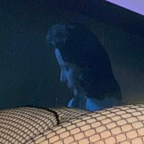 cinnamonthighss star free pic